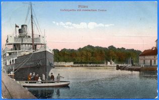 Pillau, Seestadt, Kreis Samland Pillau, Seestadt, Hafenpartie mit russischem Damm Pillau, Schiffe in Pillau