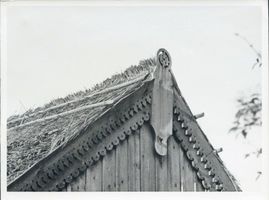 Rodental (Ostpr.), Kreis Lötzen Rodental (Ostpr.), Haus mit Giebelzier 