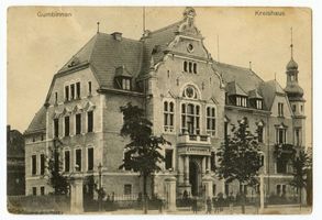 Gumbinnen, Stadt, Kreis Gumbinnen Hindenburgstraße (fr. Lindenstraße) Gumbinnen, Kreishaus Гумбиннен, здание уездного управления