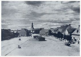 Ebenrode, Stadt, Kreis Ebenrode Stallupönen, Marktplatz nach dem Wiederaufbau 