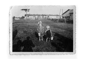 Kuckerneese, Ort, Kreis Elchniederung Holzstraße 2 Kuckerneese, Holzstraße 2, Hannelore Bogdahn und Bruno Dawedeit 