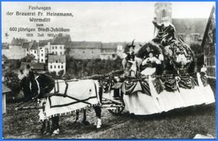 Wormditt, Kreis Braunsberg Wormditt, 600jährige Stadtfeier Festwagen Brauerei Fr. Heinemann Вормдитт, празднование 600-летия города, праздничная повозка пивоварни Ф. Хайнемана