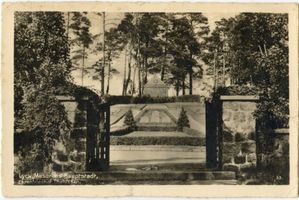 Talussen, Kreis Lyck Thalussen, Heldenfriedhof III Талуссен, кладбище героев, III