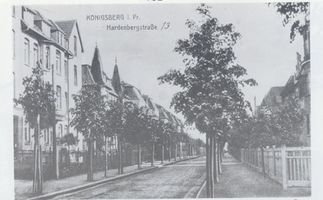 Königsberg (Pr.), Stadtkreis Königsberg Hardenbergstraße 13 Königsberg, Amalienau, Hardenbergstraße 13, vom Hammerweg zur Hagenstraße Кёнигсберг, Амалиенау, Харденбергштрассе 13, от Хаммервега к Хагенштрассе