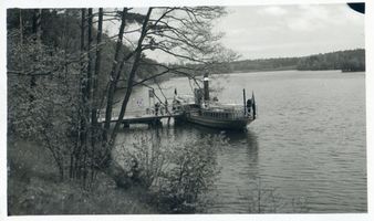 Niedersee, Kreis Sensburg Niedersee, Dampferanlegestelle am Kurhaus Rudczanny Masuren, Niedersee