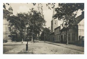 Lyck, Stadt, Kreis Lyck Yorckstraße Lyck, Yorkstraße, Ecke Falkstraße, rechts die Katholische Kirche 