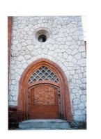 Tilsit, Stadt, Stadtkreis Tilsit Meerwischpark Tilsit, Das freigelegte Portal der Neuen Kirche Tilsit, Kreuz-Kirche (Neue Kirche)
