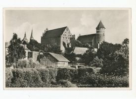 Allenstein, Stadtkreis Allenstein Allenstein, Blick auf Schloss, ev. Pfarrkirche und kath. Jakobikirche von der Eisenbahnbrücke II Allenstein, Schloß