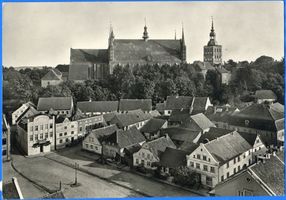 Frauenburg, Kreis Braunsberg Frauenburg, Dom, Sankt Albrecht und Marktplatz von Norden Frauenburg, Dom