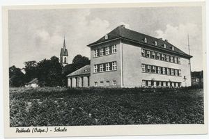 Prökuls, Kreis Memel Prökuls, Schule und Kirche 