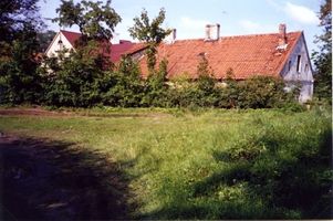 Sehmen, Kreis Bartenstein Sehmen (Солдатово), Das einstige 1. Gesindehaus mit Längsanbau 