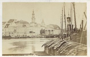Königsberg (Pr.), Stadtkreis Königsberg Königsberg (Pr.), Alte Börse und grünes Tor Königsberg, Pregel