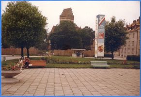 Mohrungen, Stadt, Kreis Mohrungen Mohrungen, Platz ??, Kirche im Hintergrund Моронген, площадь ??, церковь на заднем плане