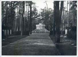 Memel, Stadt, Stadtkreis Memel Memel, Ehrenmal im Hindenburg-Hain III 