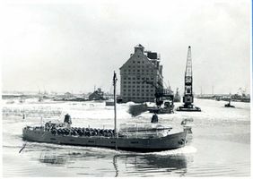 Königsberg (Pr.), Stadtkreis Königsberg Königsberg, Getreidesilo am Hafen II Königsberg, Pregel