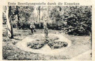 Santoppen, Kreis Rößel Santoppen, Erste Beerdigungsstelle durch die Kosacken im Garten 