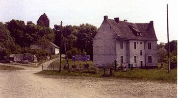 Domnau, Stadt, Kreis Bartenstein Domnau, Stadt (Домново), Straßenansicht mit Kirche 