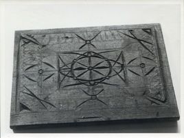 Osterode (Ostpr.), Kreis Osterode Osterode (Ostpr.), Museum, Mühlbrett aus Röschken Alltagskunst und Gebrauchsgegenstände in Ostpreußen
