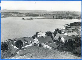 Nikolaiken Kr. Sensburg, Kreis Sensburg Nikolaiken Kr. Sensburg, Blick vom Wasserturm auf den See Николайкен, р-н Зенсбург, вид с водонапорной башни на озеро