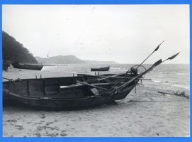 Groß Kuhren, Kreis Samland Groß Kuhren, Strand mit Boot mit Blick nach Westen 