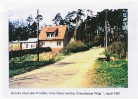 Metgethen, Ort und Bahnstation, Stadtkreis Königsberg Graudenzer Weg 1 Metgethen, Graudenzer Weg 1, Haus Lemke, Bücke über die Moditte Метгетен, Грауденцер-вег 1, дом Лемке, мостик через Модитте