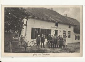 Eythienen, Kreis Samland Eythienen Kr. Samland, Gasthaus Zum Krökenkrug Эйтихенен, район Самбия, трактир «К кривому кабаку»