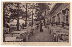 Angerburg Kr. Angerburg, Stadt, Kreis Angerburg Angerburg Kr. Angerburg, Waldhaus Jägerhöhe am Schwenzaitsee, vordere Terrasse 
