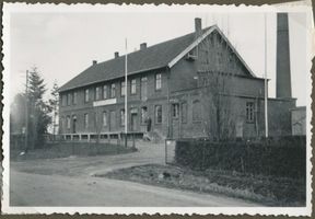 Milchhof, Kreis Elchniederung Sausseningken, Lehranstalt für Tilsiter Käserei, Eingang Schule II Зауссенингкен, учебное заведение тильзитского сыроварения, вход в школу, II