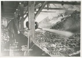Palmnicken, Kreis Samland Palmnicken, Bernsteinwerk, Spülen der Blauen Erde IV Ostpreußen, Bernsteingewinnung und -verarbeitung