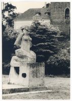 Allenstein, Stadtkreis Allenstein Allenstein,  Schloßpark, Denkmal der  Prinzessin der Alle  Allenstein, Schloß