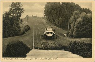  Schönfeld, Motorschiff  Herta  auf der geneigten Ebene Oberlandkanal