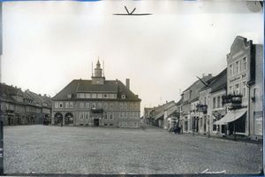 Hohenstein Kr. Osterode, Stadt, Kreis Osterode Hohenstein i. Ostpr., Markt mit Rathaus 