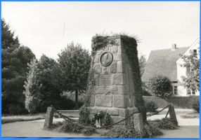 Palmnicken, Kreis Samland Palmnicken, Gefallenen Ehrenmal Пальмникен, памятник павшим