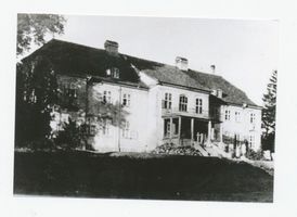 Metgethen, Gut und Ziegelei, Stadtkreis Königsberg Trankwitzer Weg Metgethen, Gut,Trankwitzer Weg, Gartenseite IV Metgethen, Häuser früher und heute