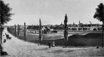 Tilsit, Stadt, Stadtkreis Tilsit Königsberger Straße Tilsit, Königsberger Chaussee - daneben das alte Armenhaus (Zeichnung) Тильзит, Кёнигсбергское шоссе — рядом старый дом призрения (рисунок)