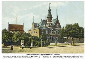 Rastenburg, Stadt, Kreis Rastenburg  Rastenburg, Rathaus und Wilhelmplatz