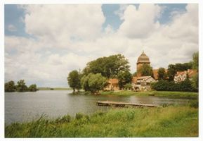 Passenheim, Stadt, Kreis Ortelsburg Passenheim, Partie am See mit Kirche IV 