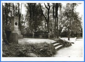Georgenswalde, Kreis Samland Georgenswalde, Denkmal Landesbaurat Franz Stahl 