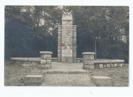 Breitenstein (Ostpr.), Ort, Kreis Tilsit-Ragnit Breitenstein, Kriegerdenkmal III 