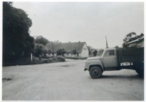 Nemmersdorf, Kreis Gumbinnen Nemmersdorf, Dorfplatz 