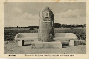  Masuren, Denkmal Friedrich Dewischeit am Lötzener Kanal 