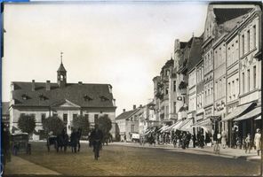 Osterode (Ostpr.), Kreis Osterode Osterode (Ostpr.), Alter Markt, Blick nach Westen Osterode, Stadtmotive