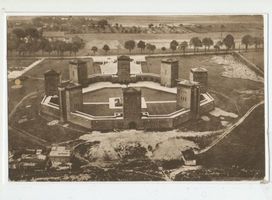 Hohenstein Kr. Osterode, Stadt, Kreis Osterode Hohenstein i. Ostpr., Tannenberg-Nationaldenkmal (Luftbild) 