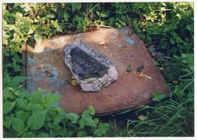  Königsberggebiet, Ehemaliger Friedhof, letztes Fragment 