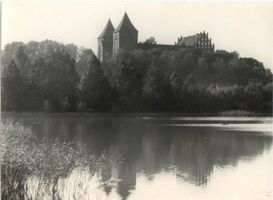 Neidenburg, Stadt, Kreis Neidenburg Neidenburg, Schloß mit Schloßteich Neidenburg, Schloß