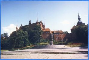 Frauenburg, Kreis Braunsberg Frauenburg, Dom und Kopernikusdenkmal II Фрауэнбург, собор и памятник Копернику, II