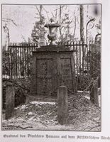 Königsberg (Pr.), Stadtkreis Königsberg Königsberg (Pr.), Altstädtischer Kirchhof, Grabmal des Direktor Hamann Königsberg, Stadtteil Altstadt (Umgebung des Schlosses)
