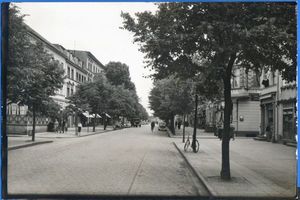 Braunsberg Kr. Braunsberg, Kreis Braunsberg Hindenburgstraße Braunsberg, Hindenburgstraße, links das Hotel  Rheinischer Hof  