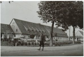 Prowehren, Kreis Samland Prowehren, Fliegerhorst, Funktionsgebäude, Wache und Kommandantur 