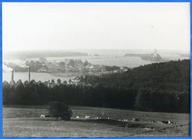 Cadinen, Kreis Elbing Cadinen, Blick vom Karlsberg mit Haff und Nehrung II 